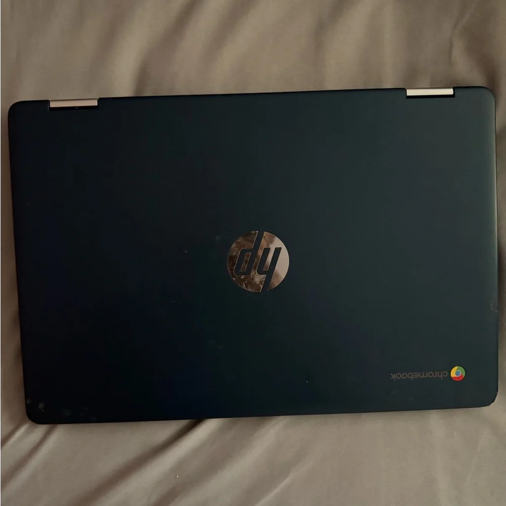 HP Chromebook with Black and Silver Finish